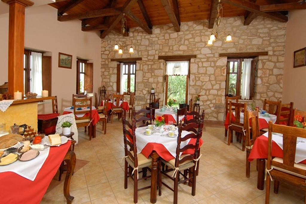 Anatoli Labreon Hotel Agia Marina  Exterior photo